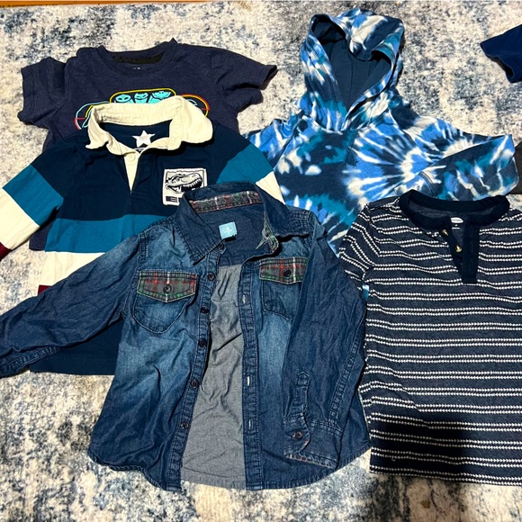 8 piece 4t boys lot - Picture 2 of 13